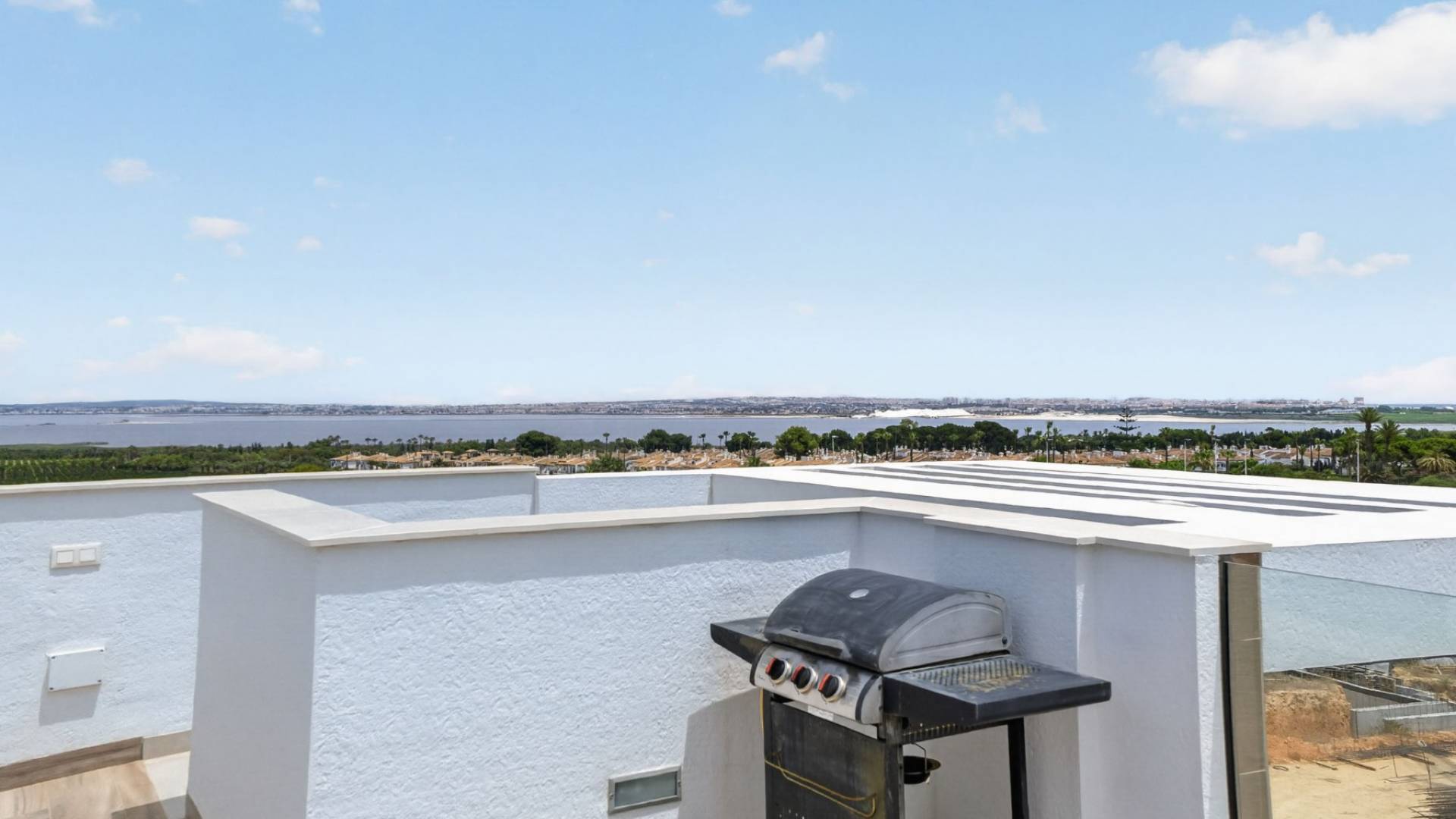 Second hand - Independent villa - Torrevieja - Los balcones
