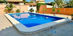 Second hand - Independent villa - Torrevieja - Los balcones