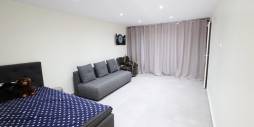 Second hand - Independent villa - Torrevieja - Los balcones