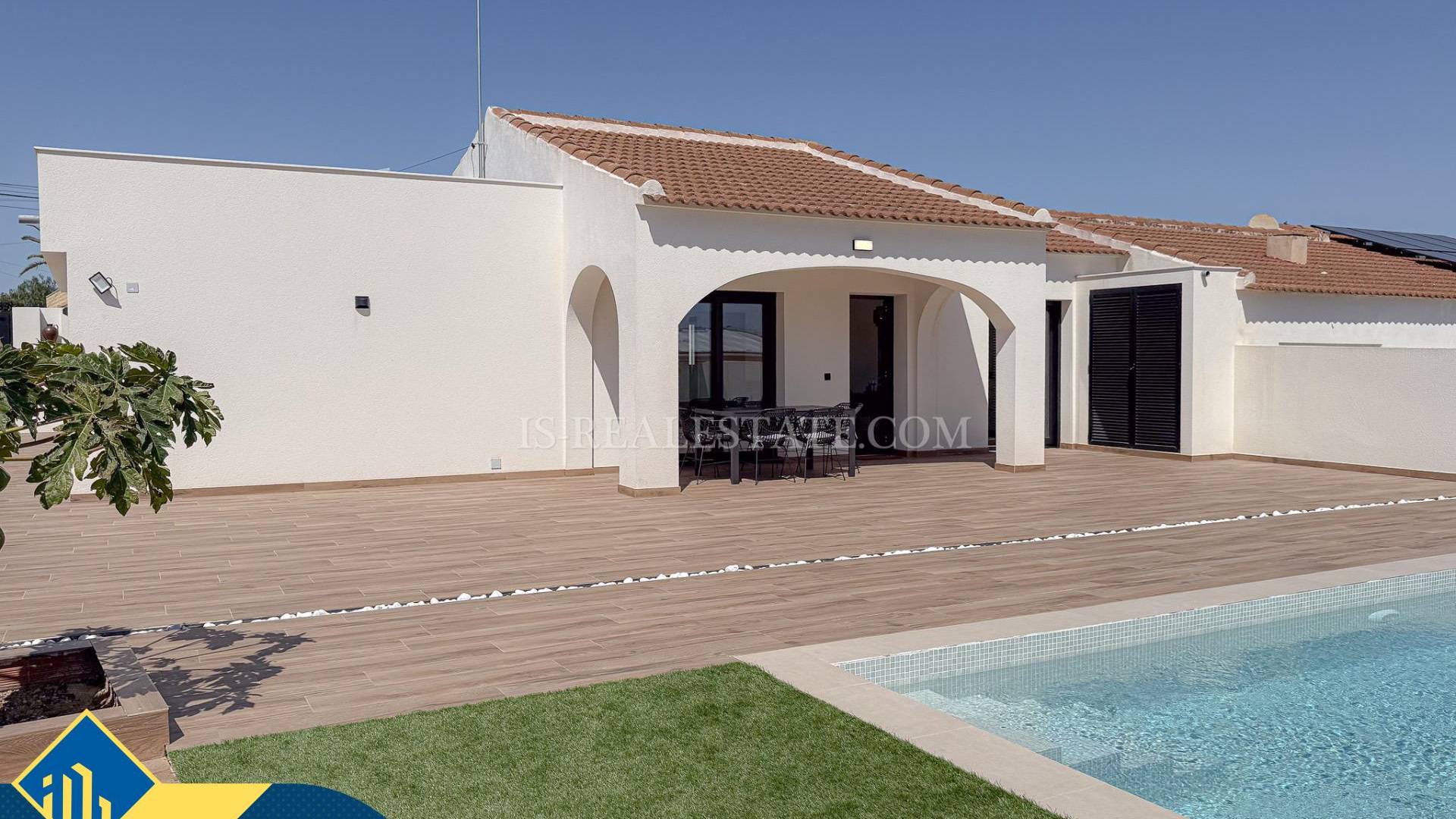 Second hand - Independent villa - Torrevieja - Los balcones