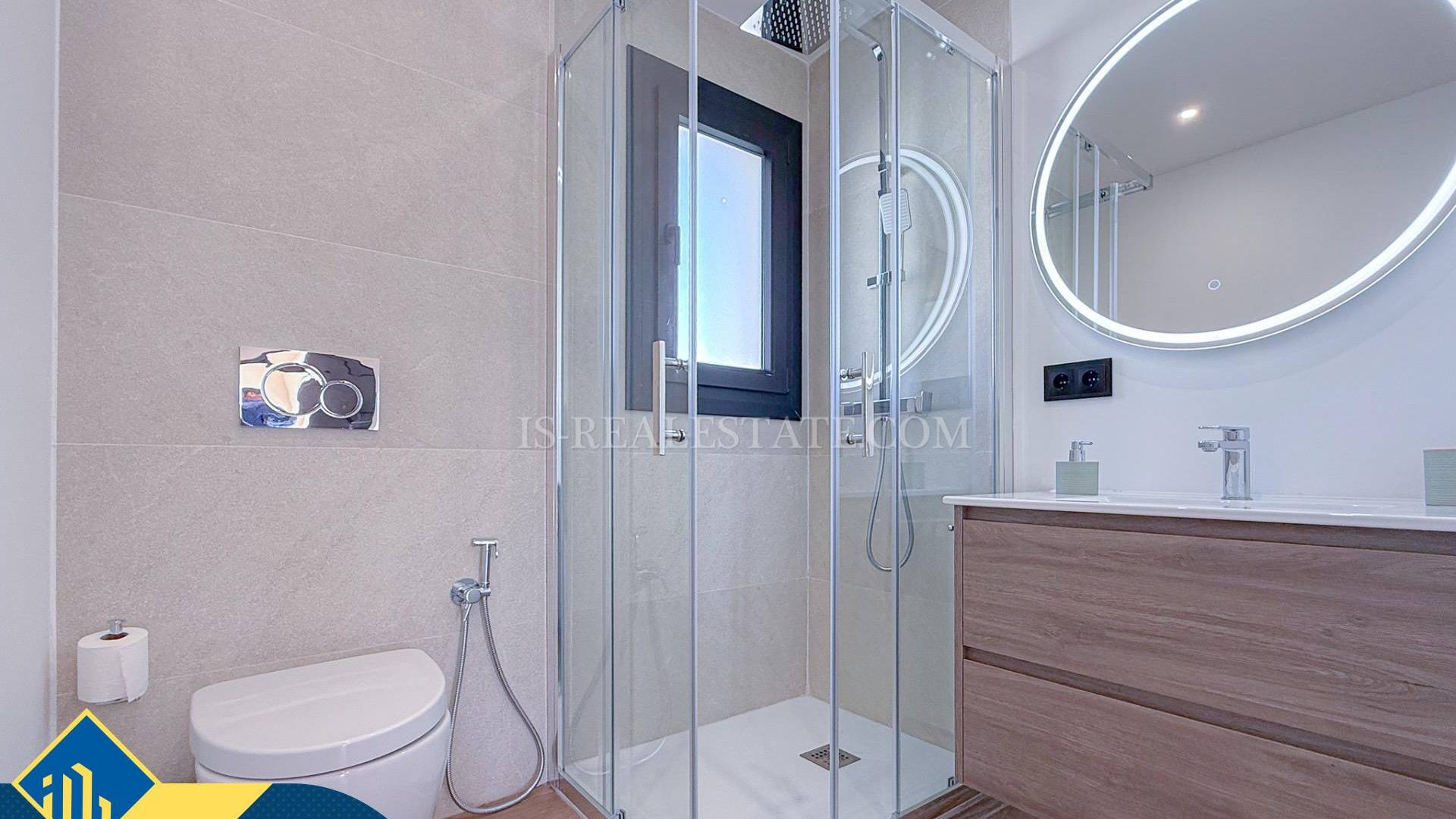 Second hand - Independent villa - Torrevieja - Los balcones