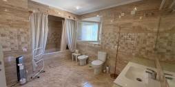 Second hand - Independent villa - Torrevieja - Los balcones