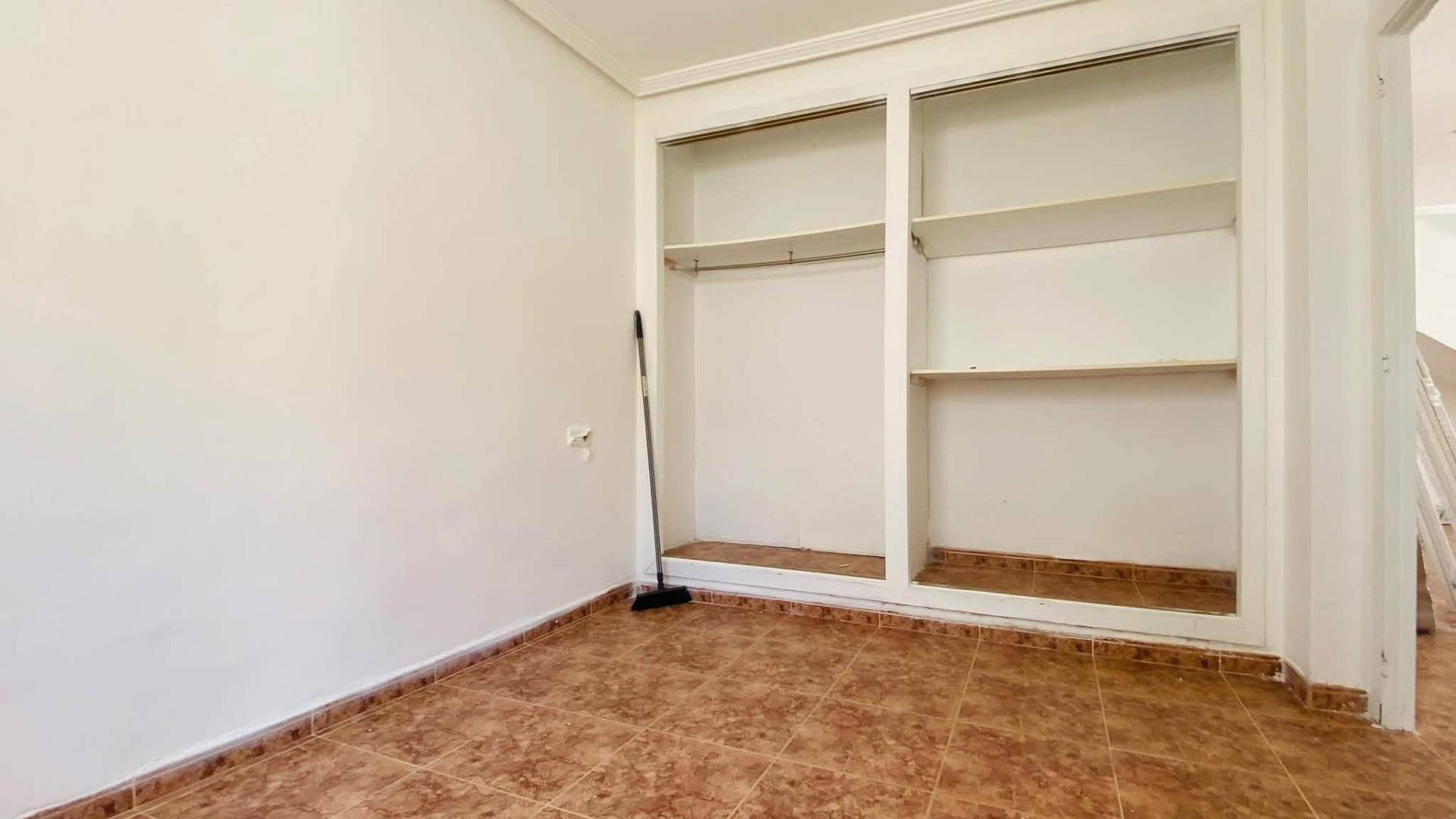Second hand - Independent villa - Torrevieja - Los balcones