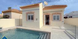 Second hand - Independent villa - Torrevieja - Torre del moro