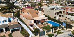 Second hand - Independent villa - Torrevieja - Torrelamata - La Mata