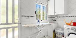 Second hand - Independent villa - Torrevieja - Torrelamata - La Mata