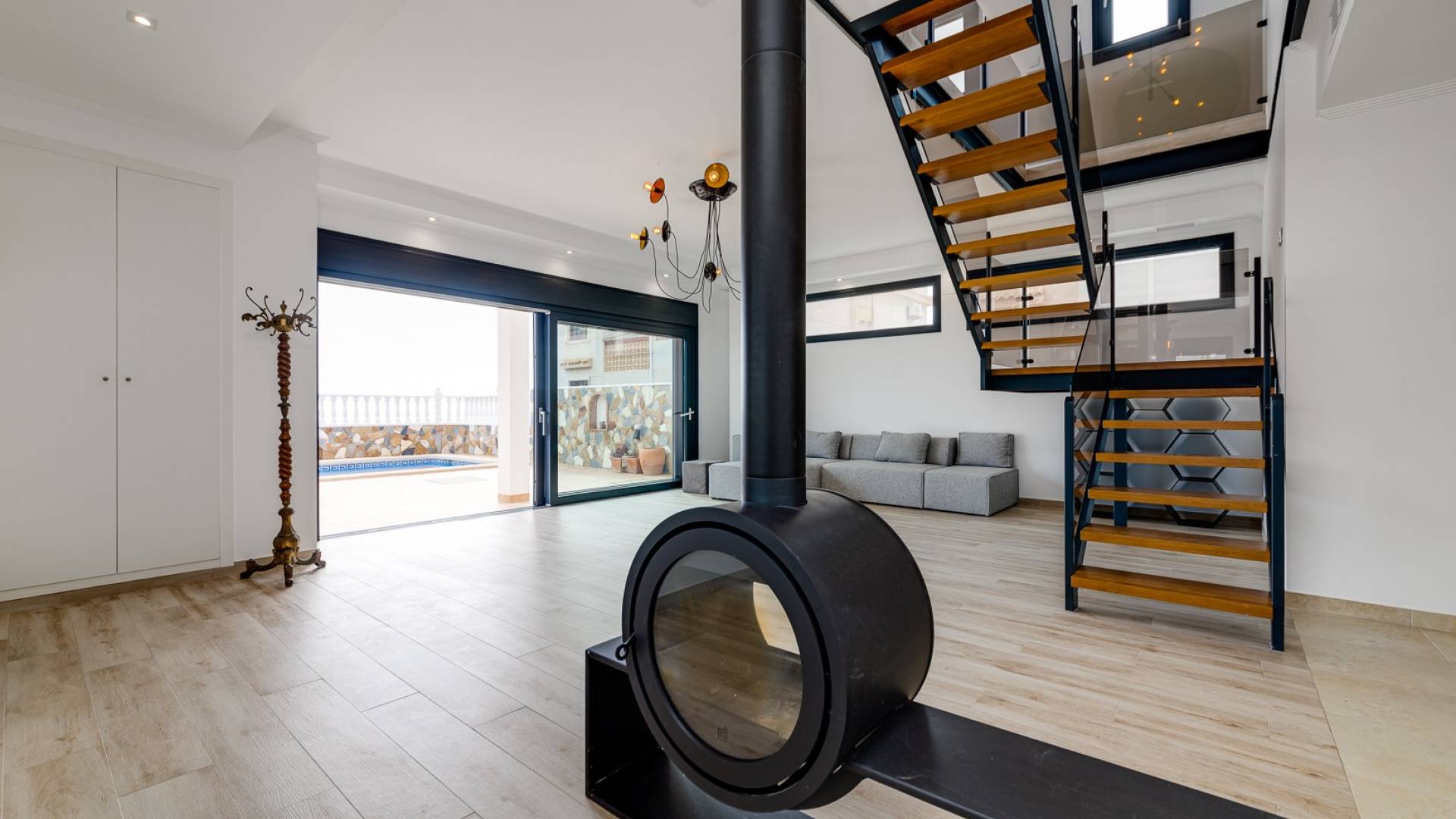 Second hand - Independent villa - Torrevieja - Torrelamata - La Mata