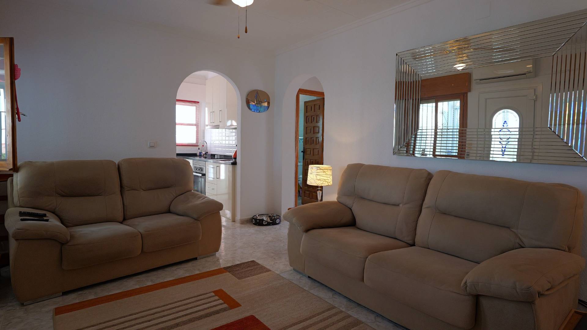 Second hand - Independent villa - Torrevieja - Urbanización San Luis