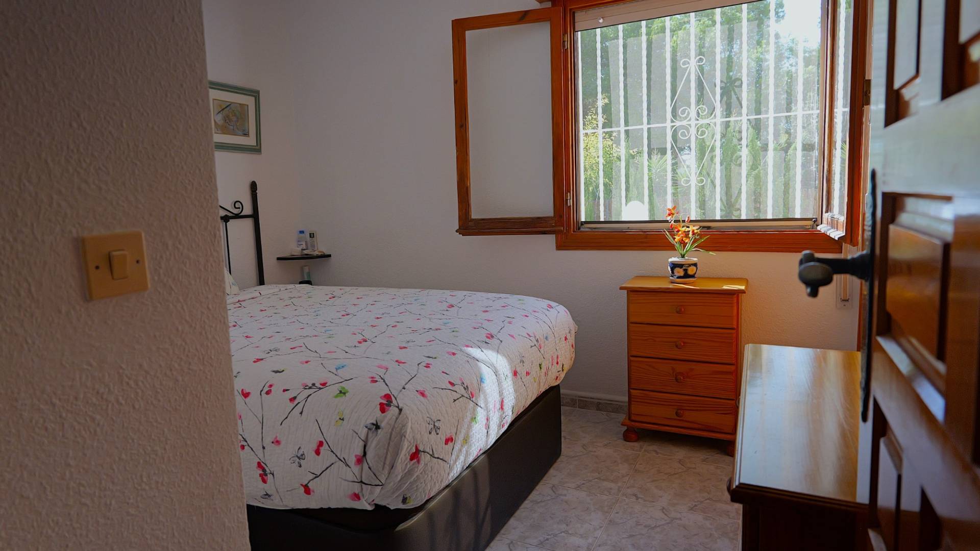 Second hand - Independent villa - Torrevieja - Urbanización San Luis