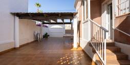 Second hand - Independent villa - Torrevieja - Urbanización San Luis