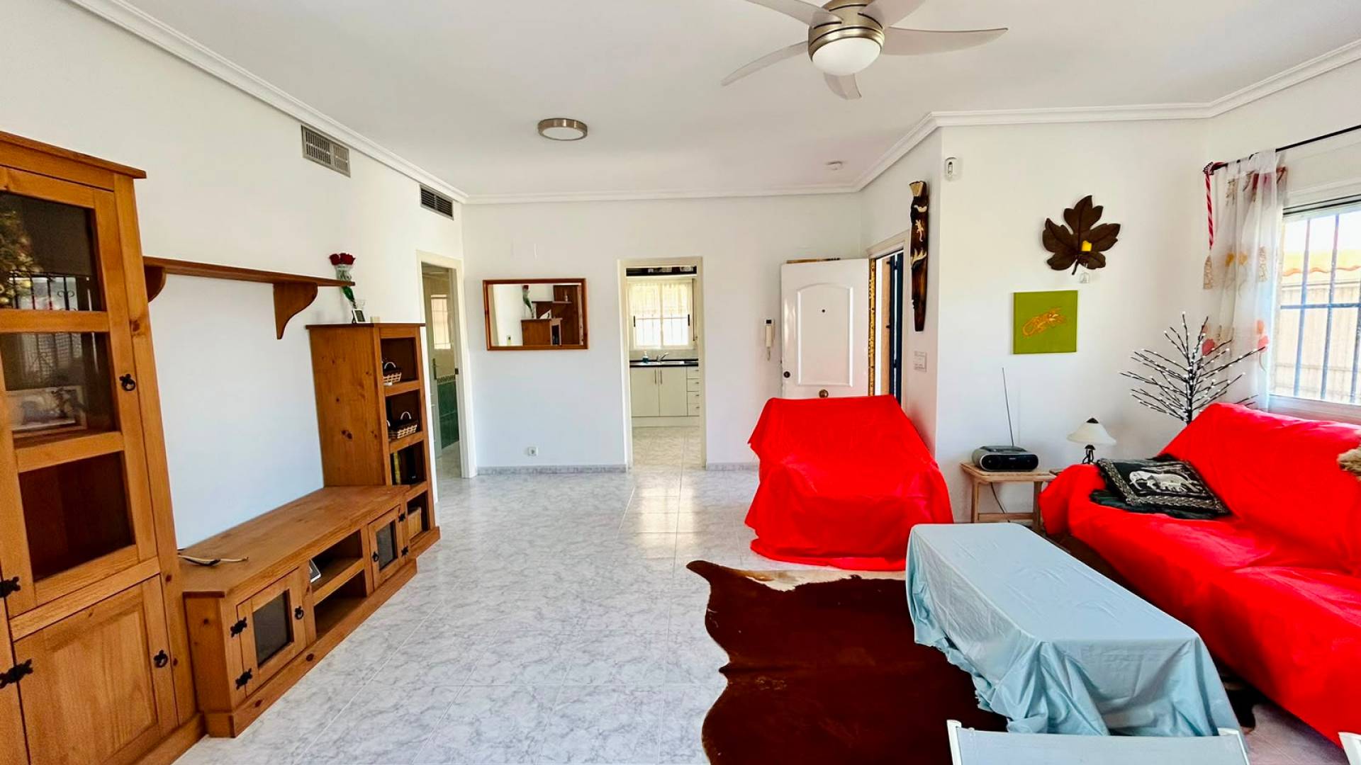 Second hand - Independent villa - Torrevieja - Urbanización San Luis