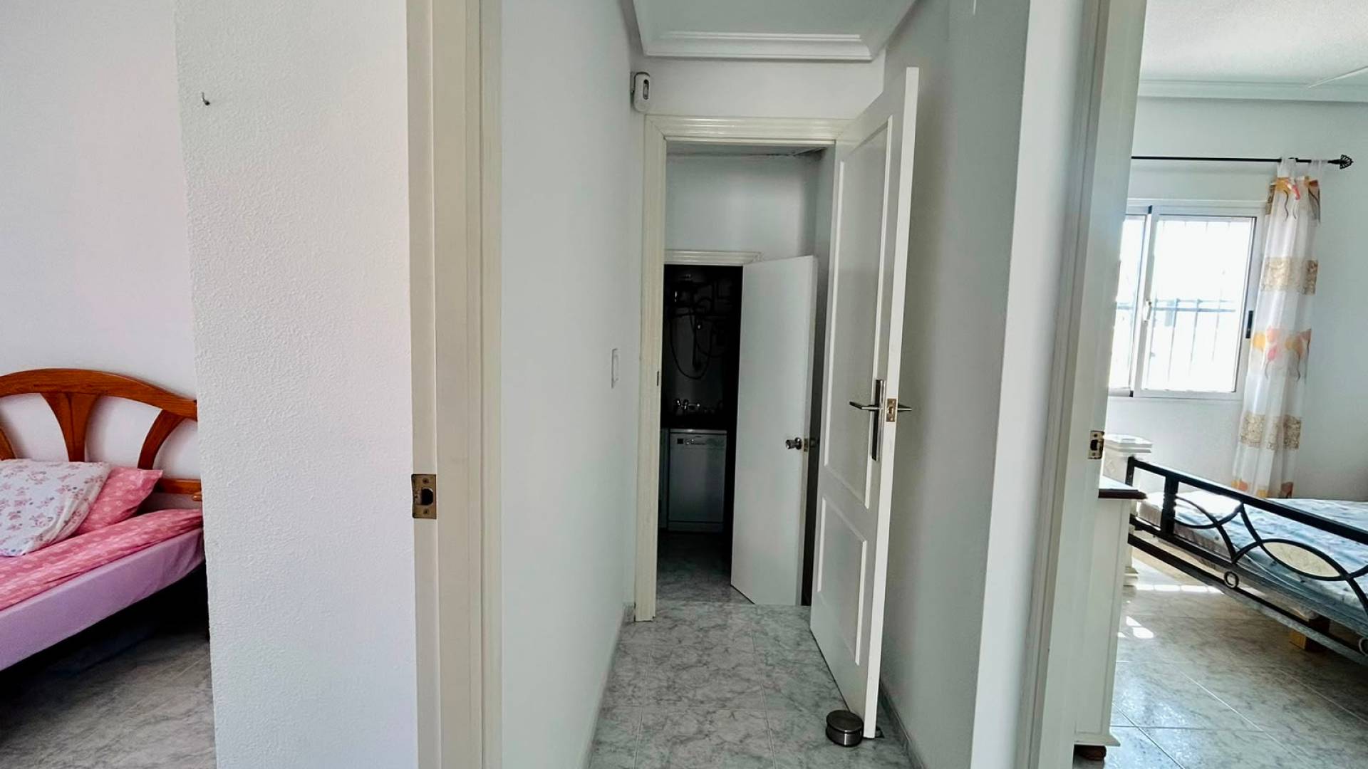 Second hand - Independent villa - Torrevieja - Urbanización San Luis