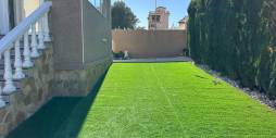 Second hand - Independent villa - Torrevieja - VILLAMARTIN