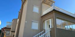 Second hand - Independent villa - Torrevieja - VILLAMARTIN