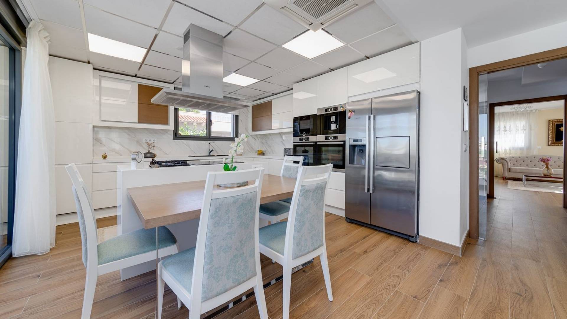 Second hand - Independent villa - Torrevieja