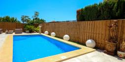 Second hand - Independent villa - Villajoyosa