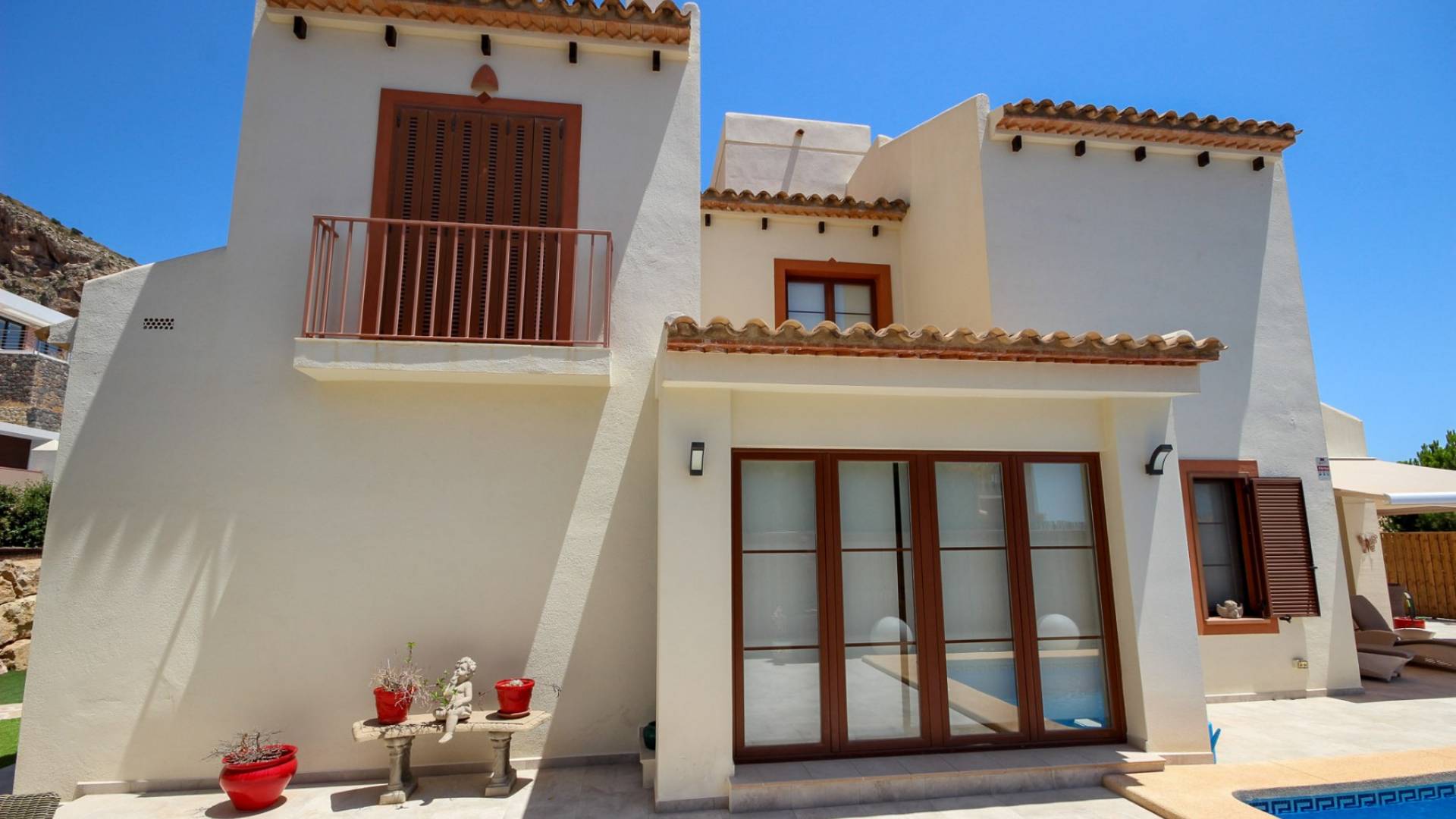 Second hand - Independent villa - Villajoyosa