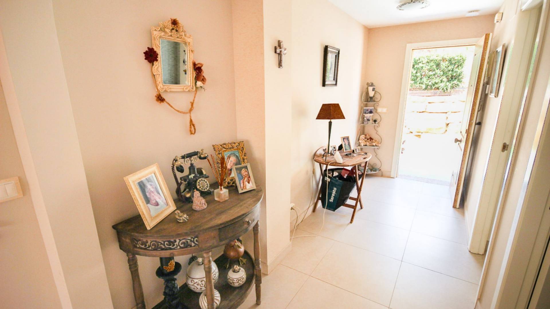 Second hand - Independent villa - Villajoyosa
