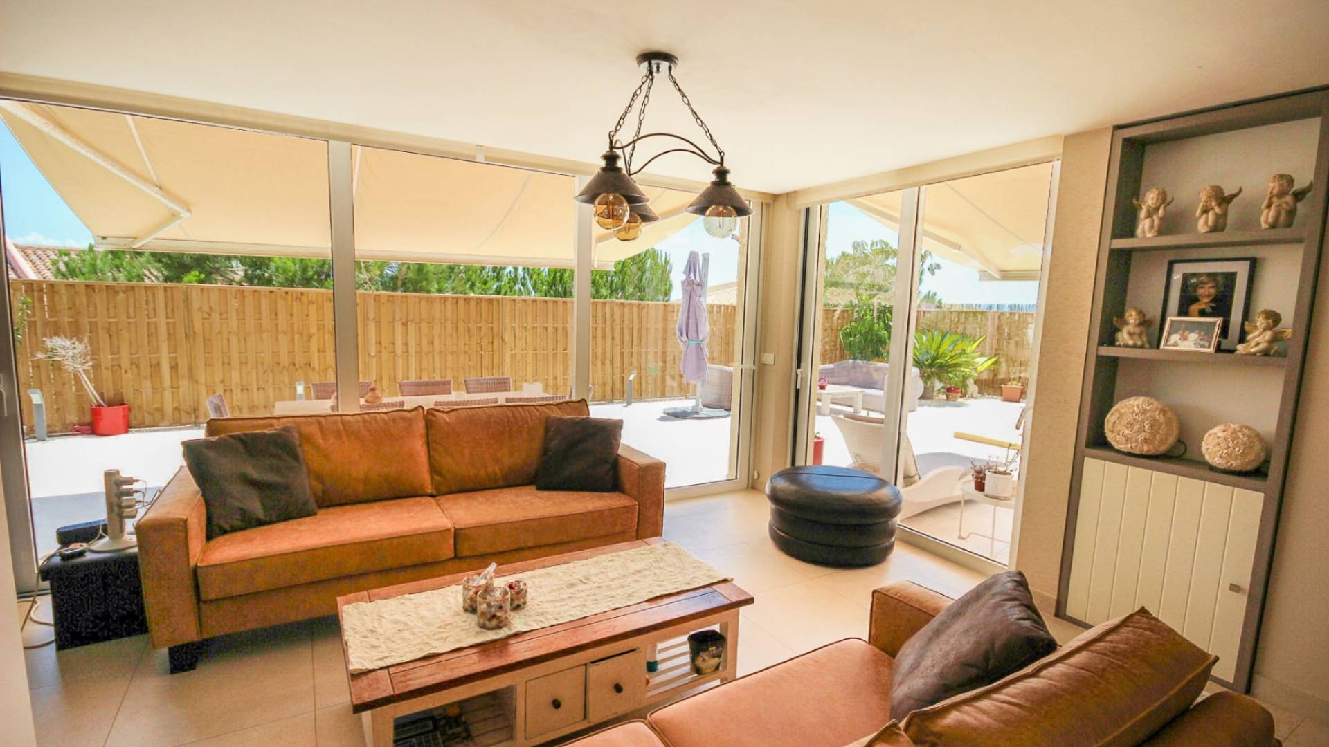 Second hand - Independent villa - Villajoyosa