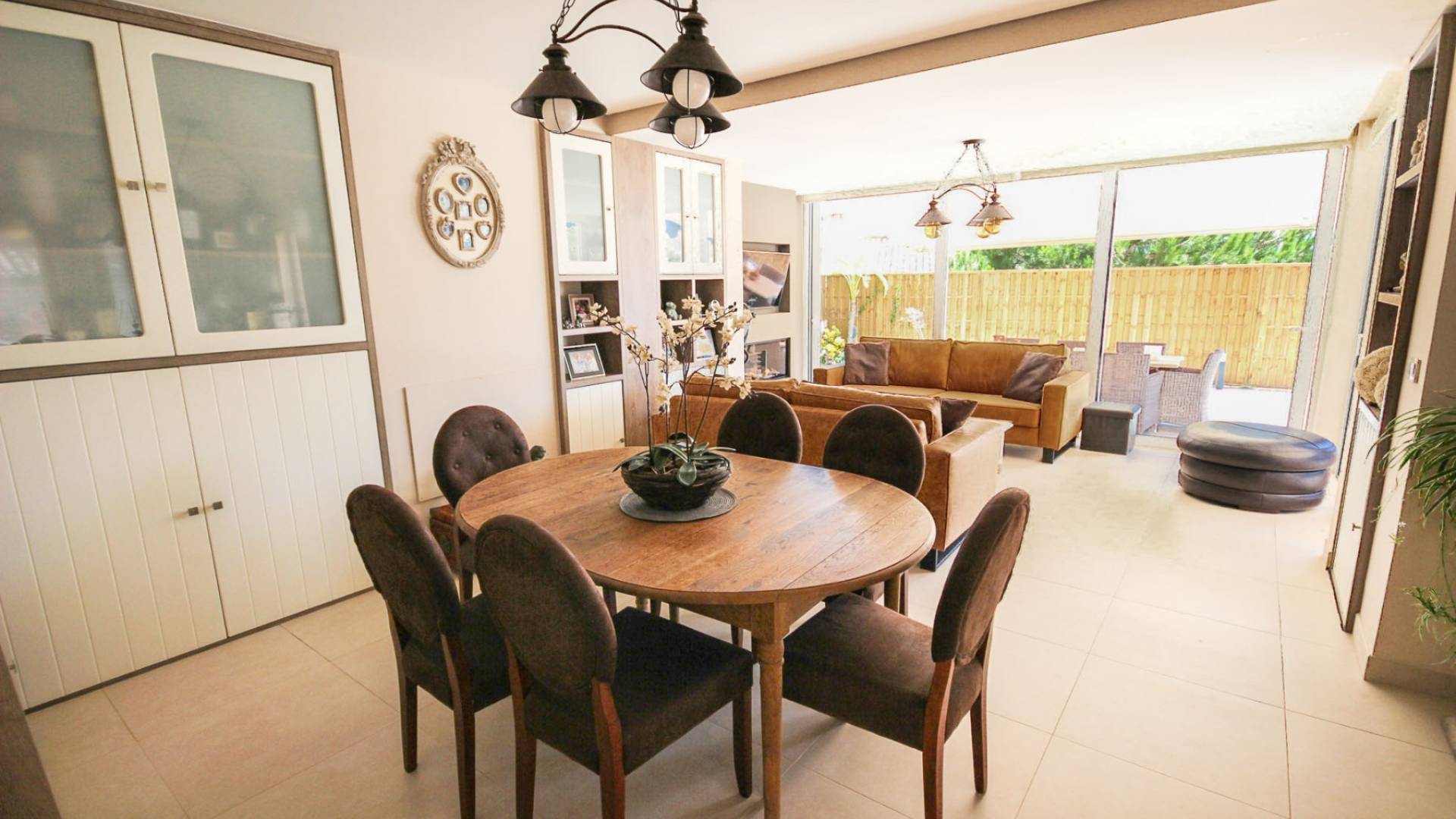 Second hand - Independent villa - Villajoyosa