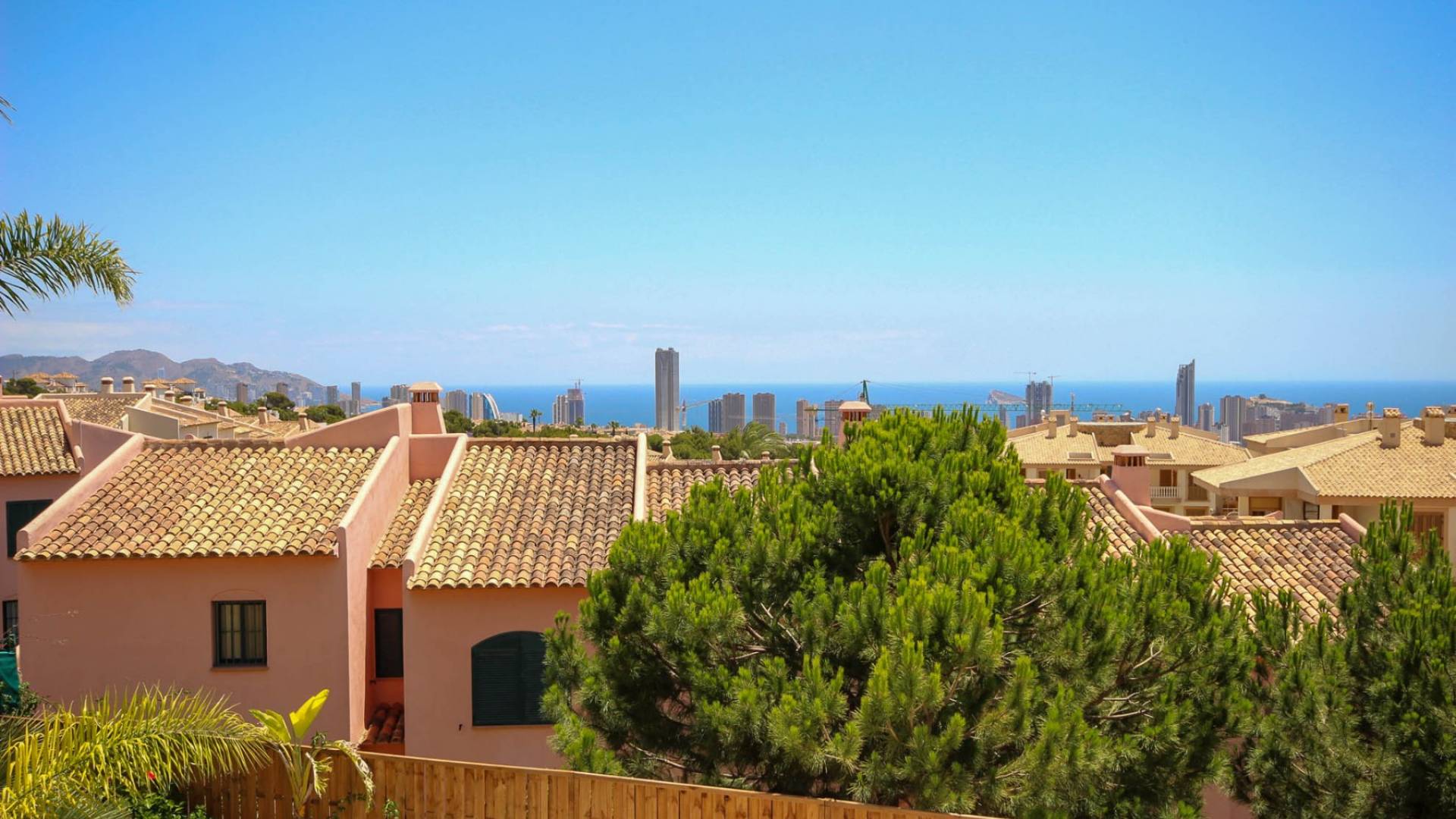 Second hand - Independent villa - Villajoyosa