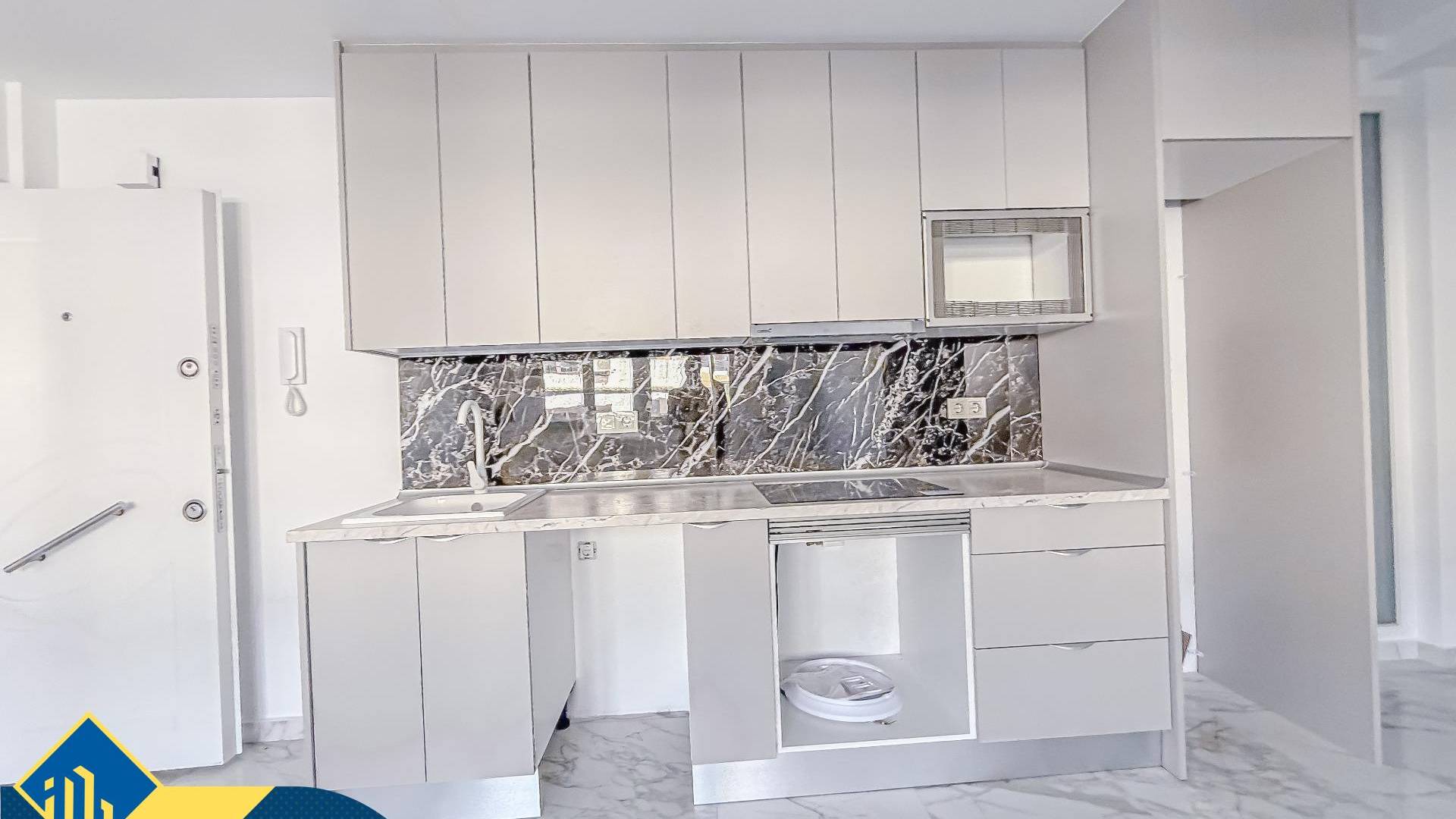 Second hand - Loft - Torrevieja - Playa de los Locos