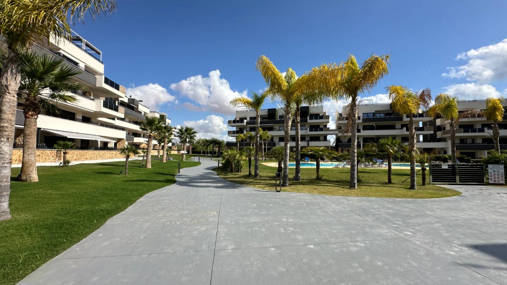 Second hand - Penthouse - Orihuela Costa - PLAYA FLAMENCA