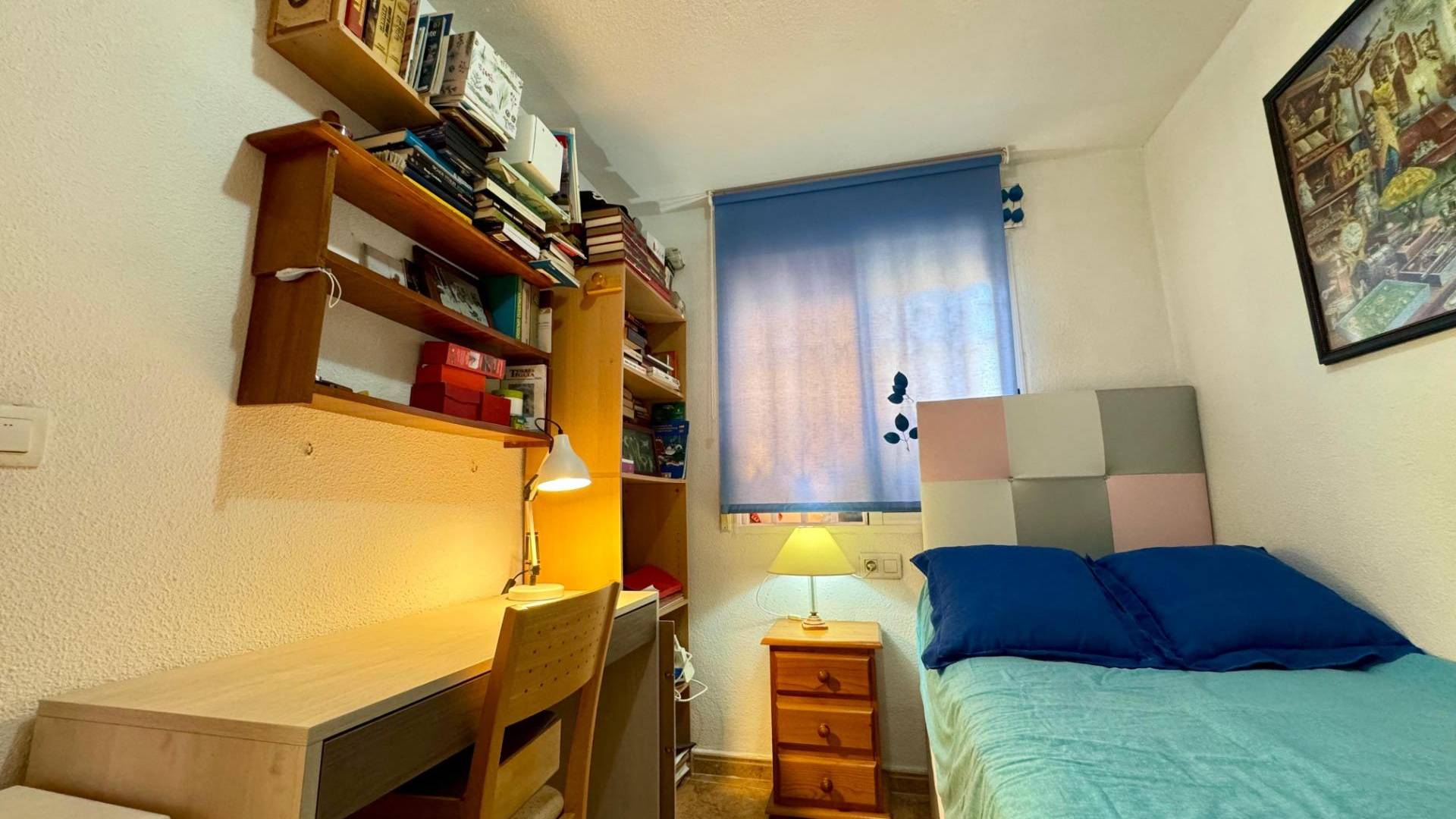 Second hand - Penthouse - Torrevieja - Centro