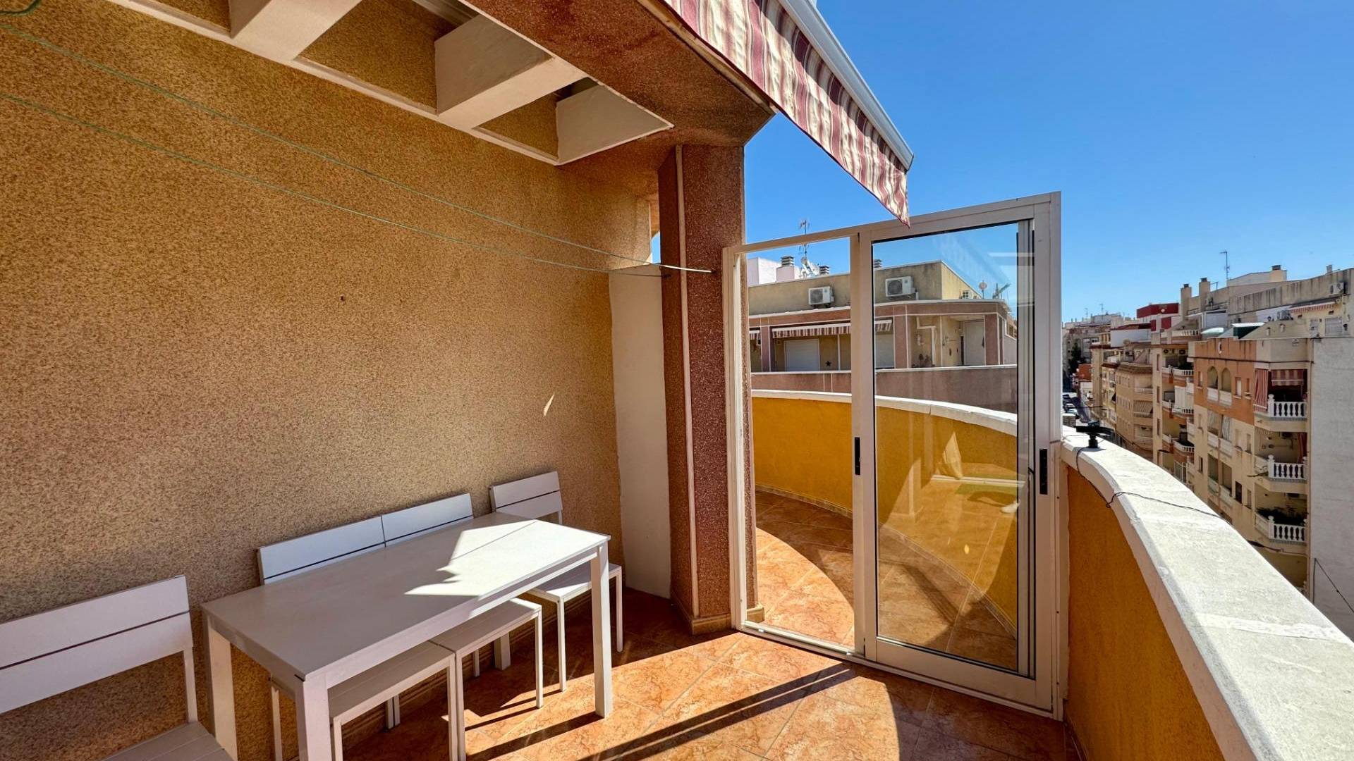Second hand - Penthouse - Torrevieja - Centro