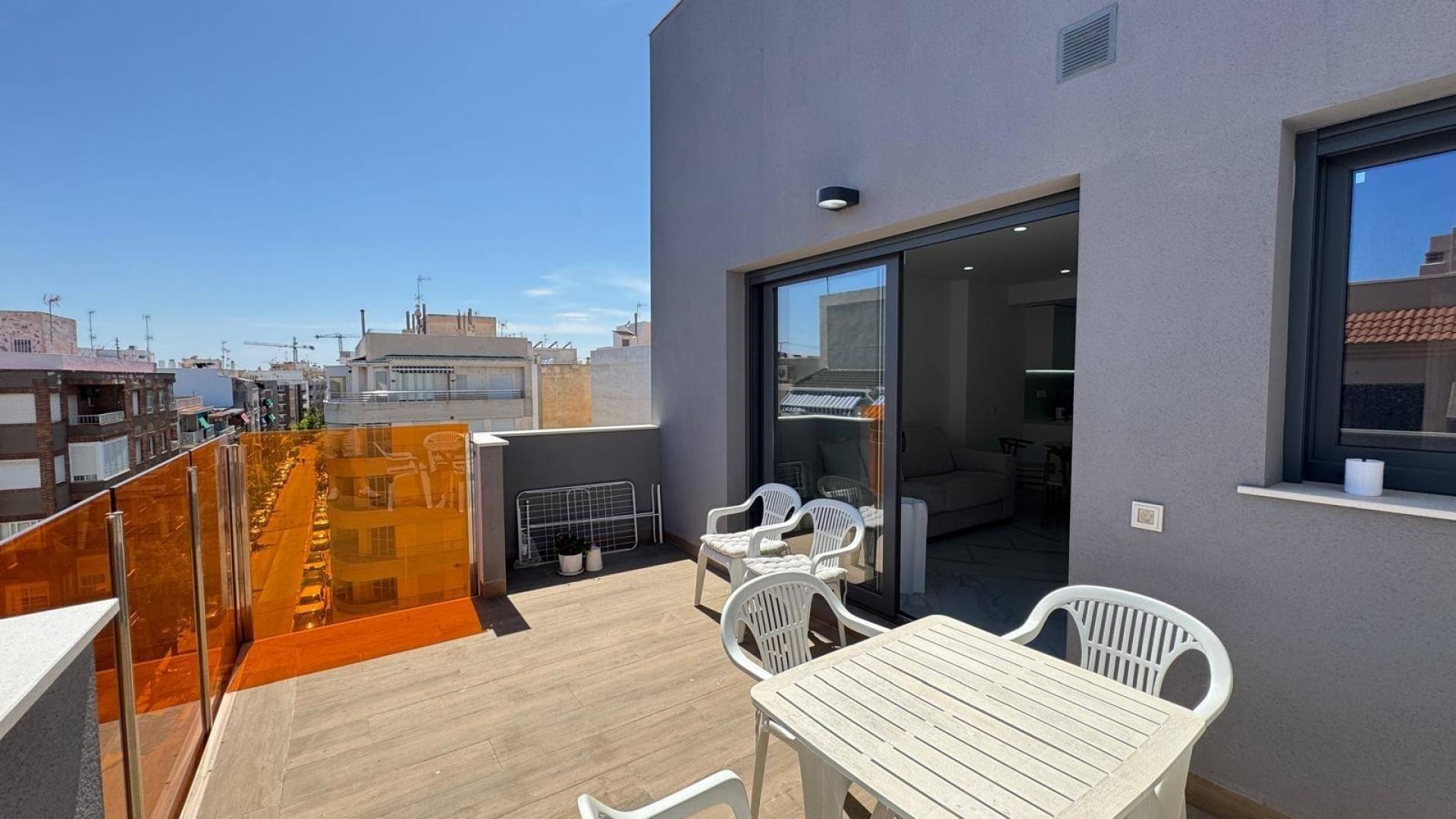 Second hand - Penthouse - Torrevieja - Centro