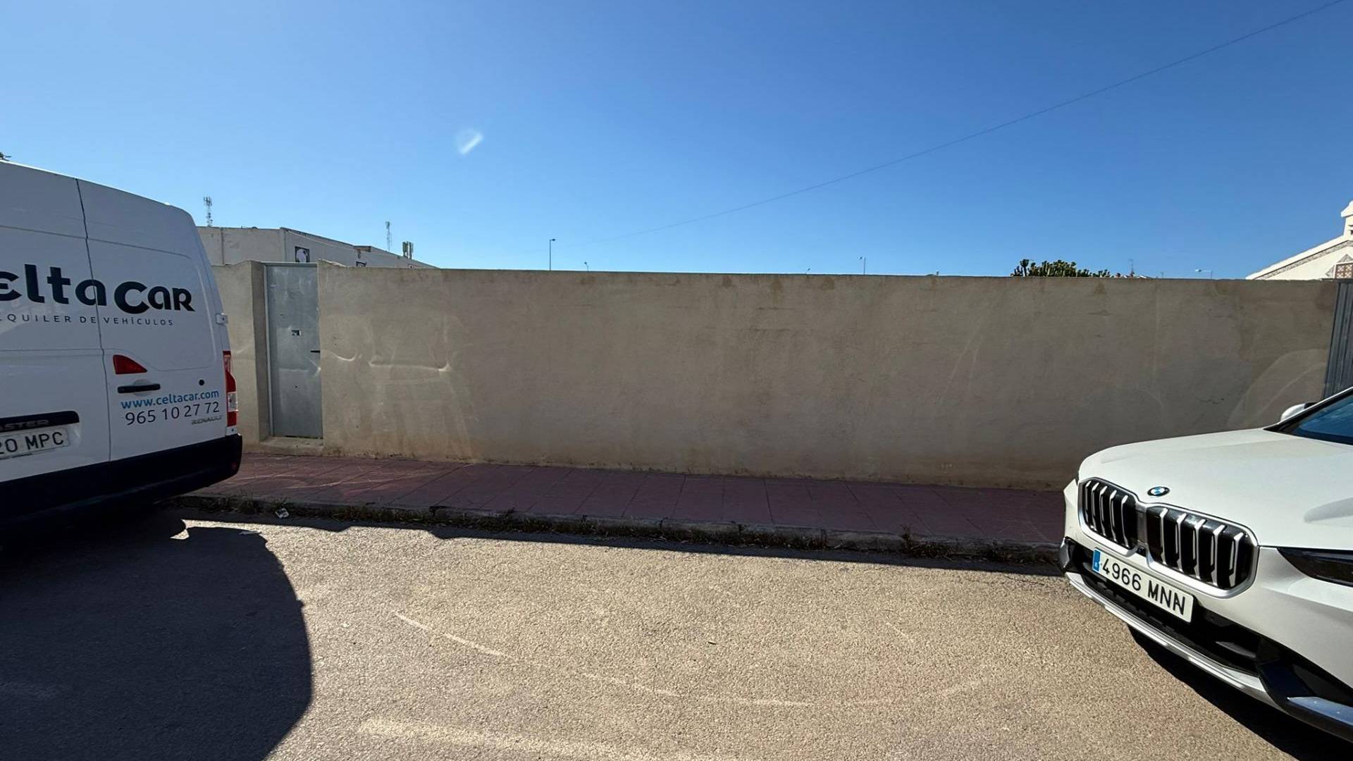 Second hand - Plot - Orihuela Costa - La Regia