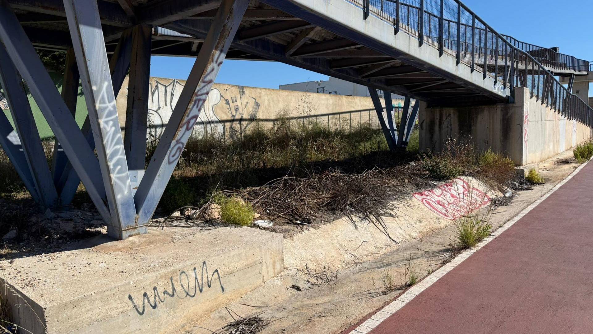 Second hand - Plot - Orihuela Costa - La Regia