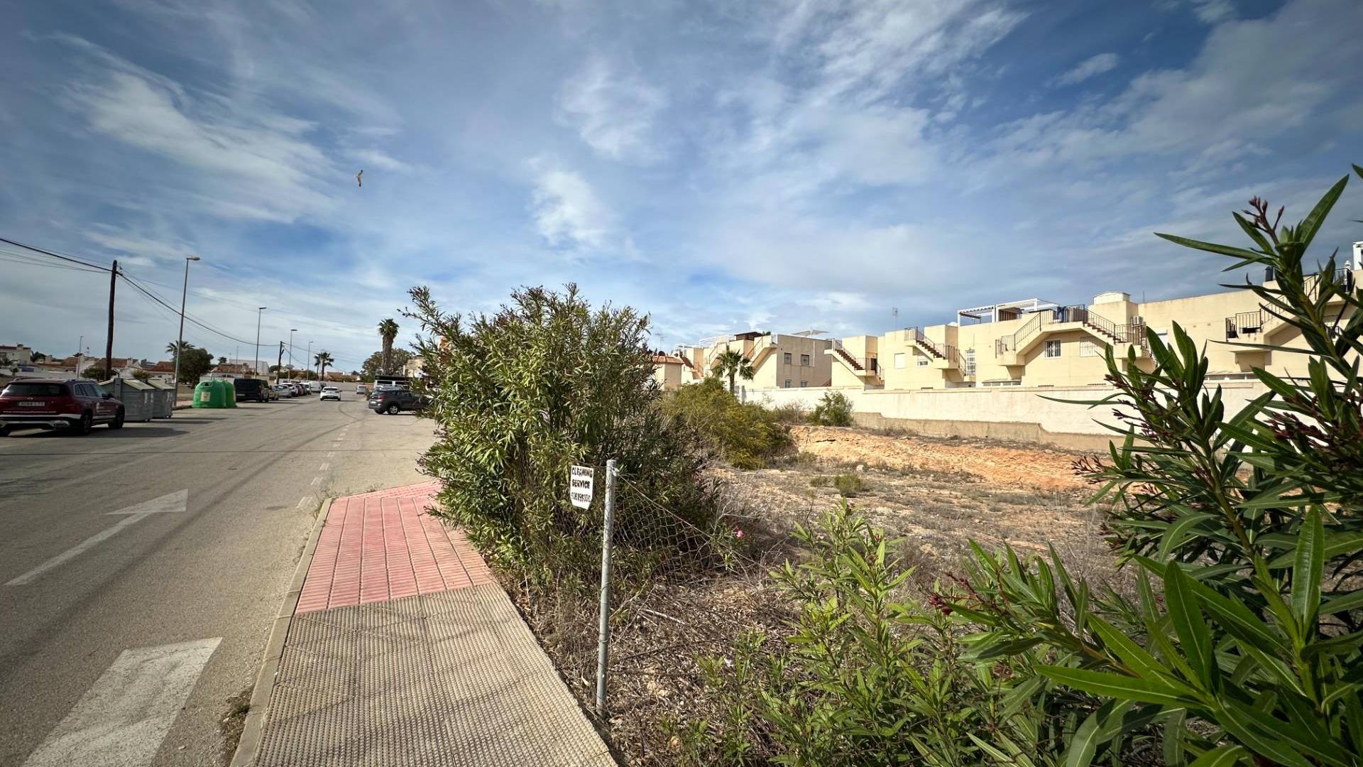 Second hand - Plot - Orihuela Costa - Playa Flamenca