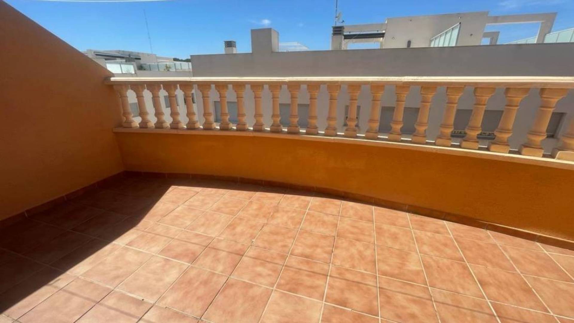 Second hand - Semi detached house - Guardamar del Segura - Urbanizaciones