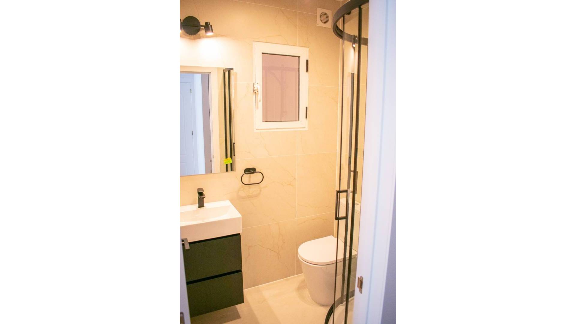 Second hand - Semi detached house - Orihuela Costa - Punta Prima