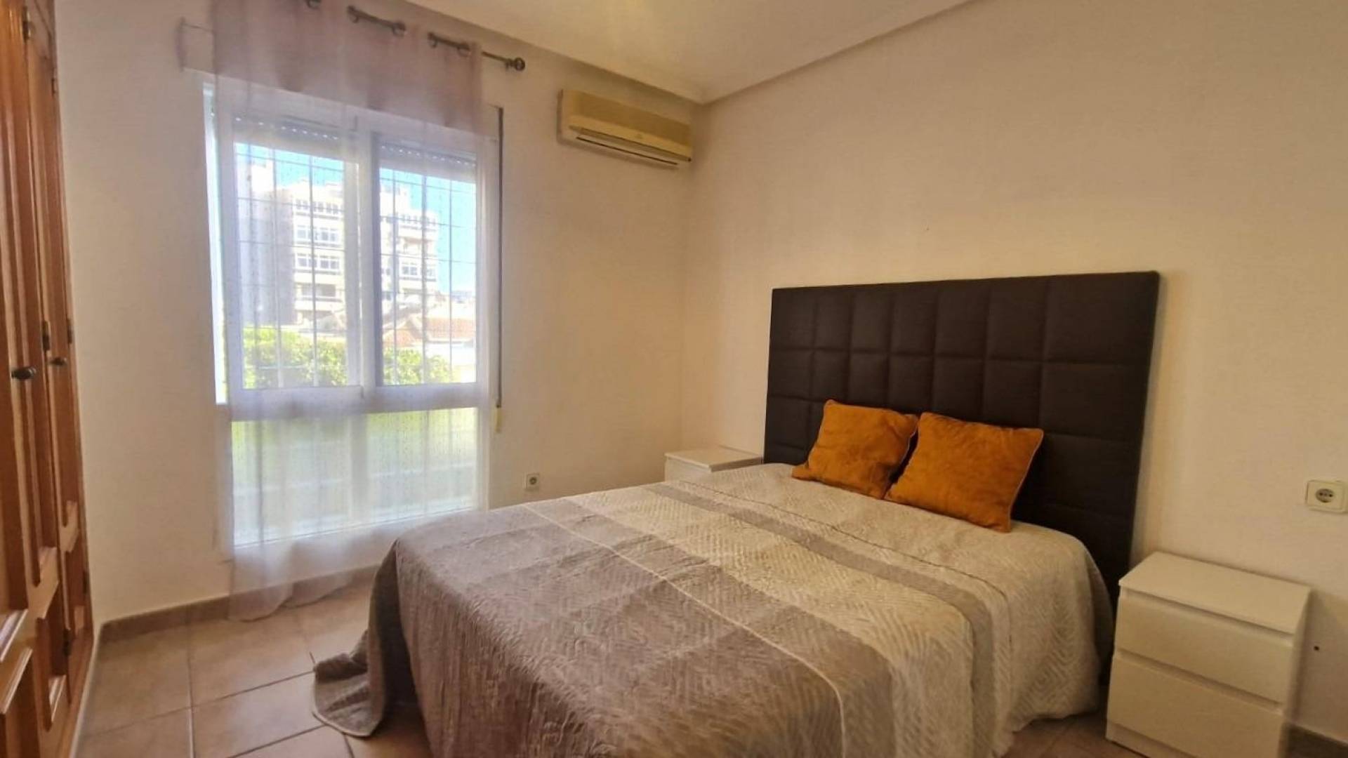 Second hand - Semi detached house - Torrevieja - Aguas Nuevas