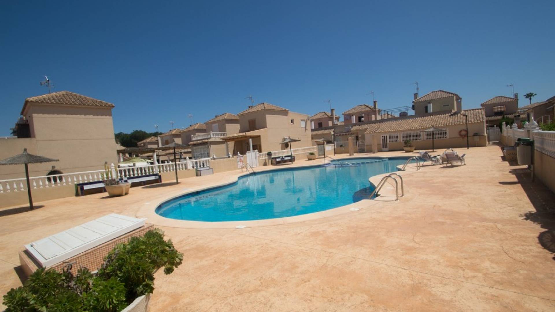 Second hand - Semi detached house - Torrevieja - Los altos