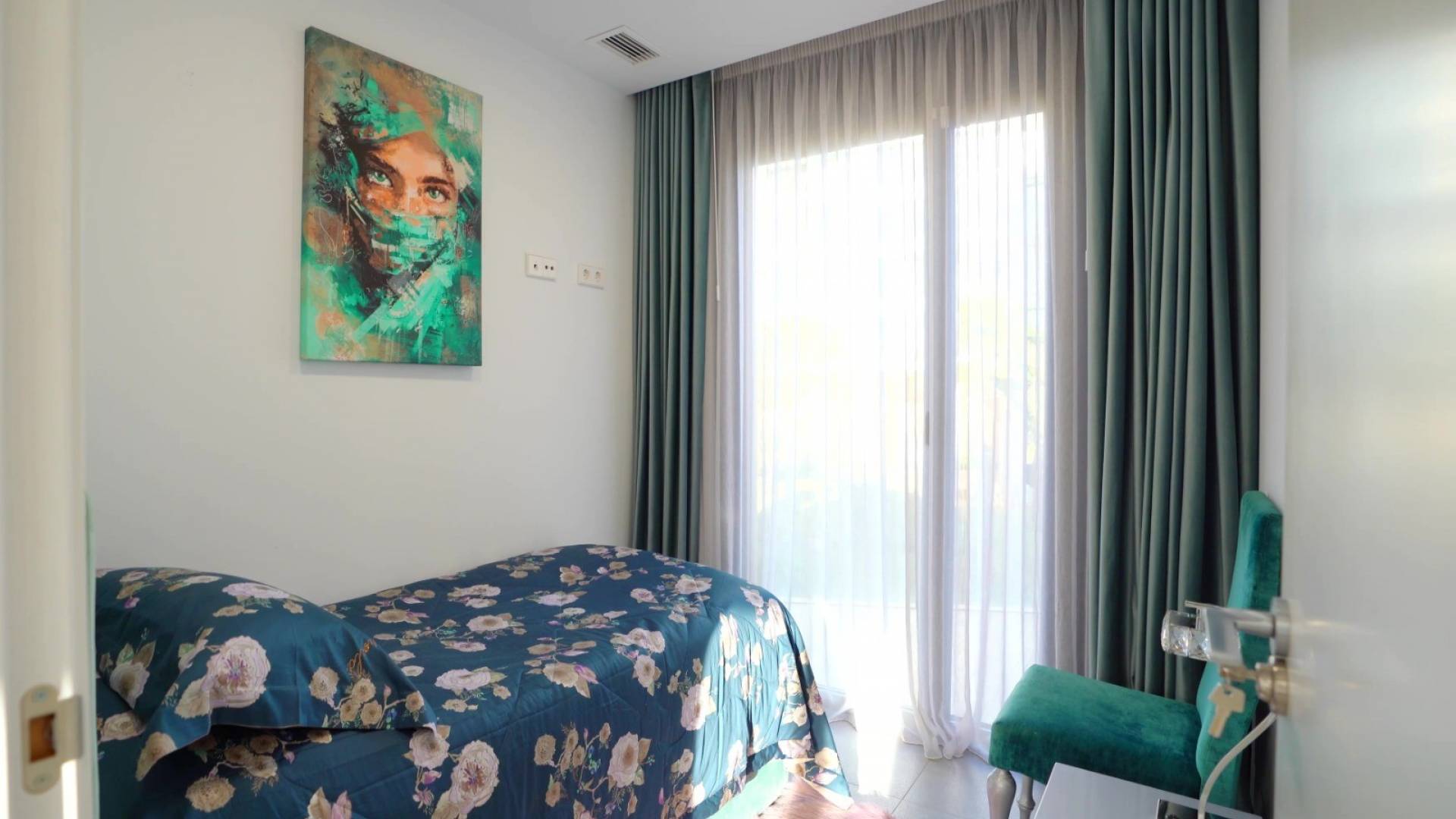 Second hand - Semi detached house - Villajoyosa