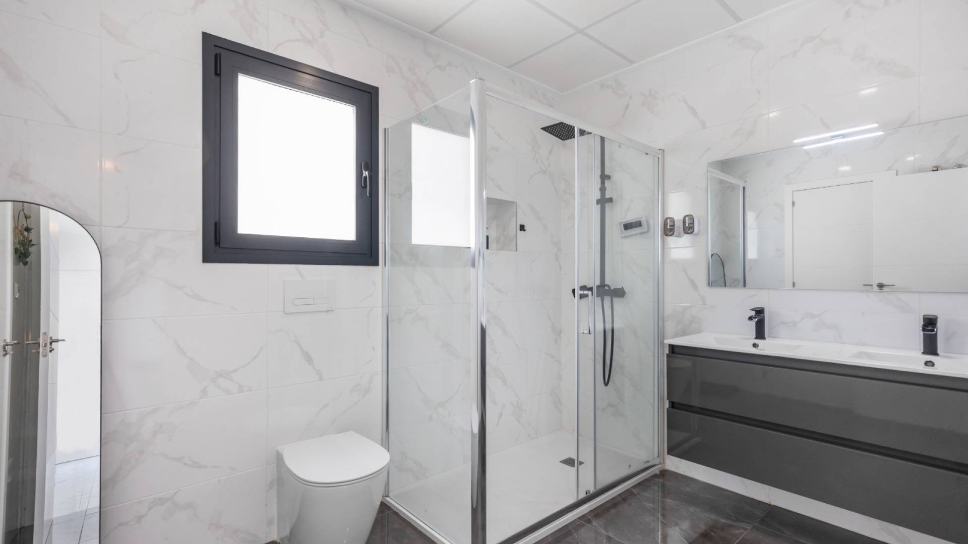 Second hand - Semi-detached villa - Los Montesinos - La Herrada