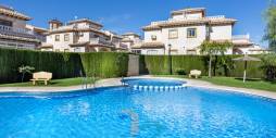 Second hand - Semi-detached villa - Orihuela Costa - Lomas de Cabo Roig