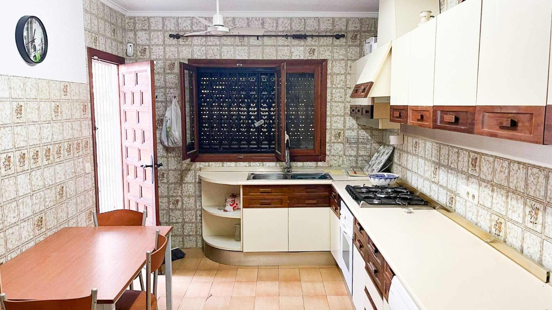 Second hand - Semi-detached villa - Orihuela Costa - Punta Prima