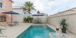Second hand - Semi-detached villa - Orihuela Costa - Punta Prima