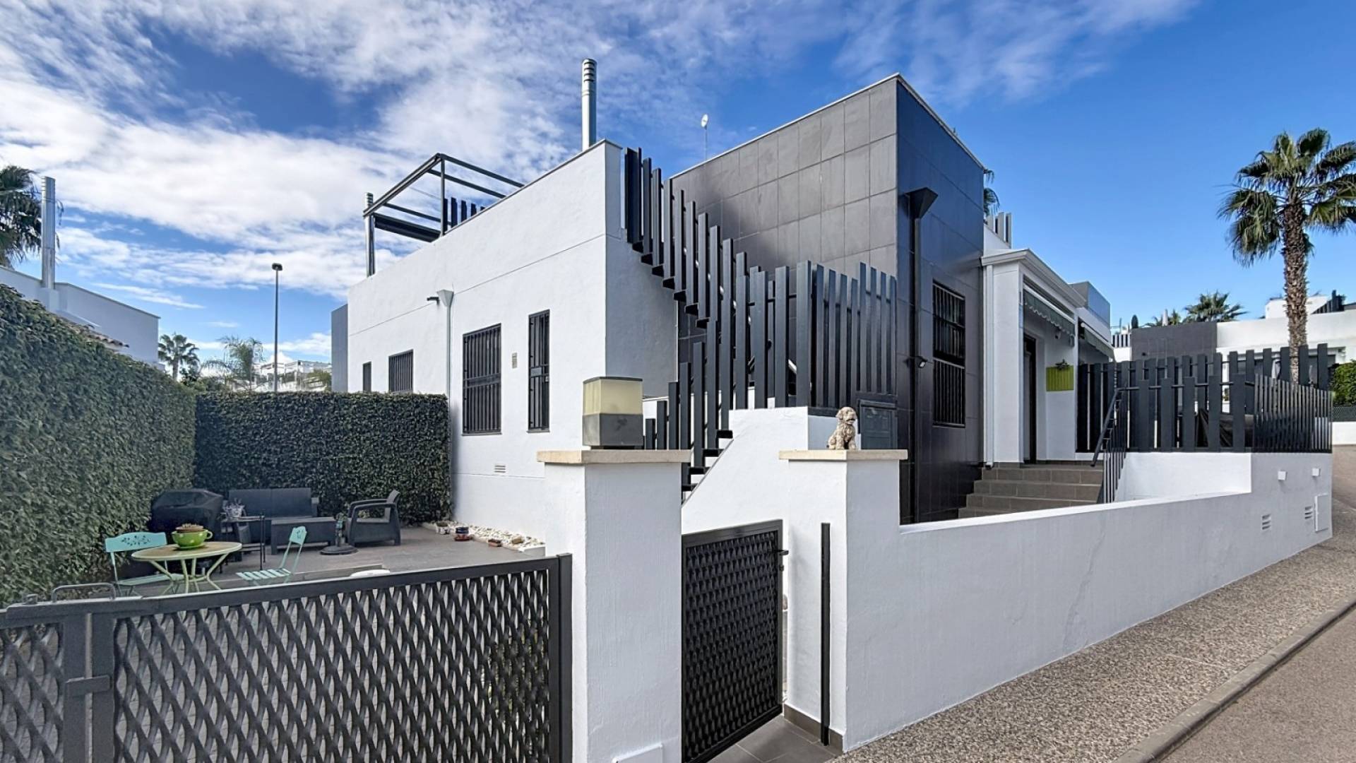 Second hand - Semi-detached villa - Orihuela Costa - Villamartín