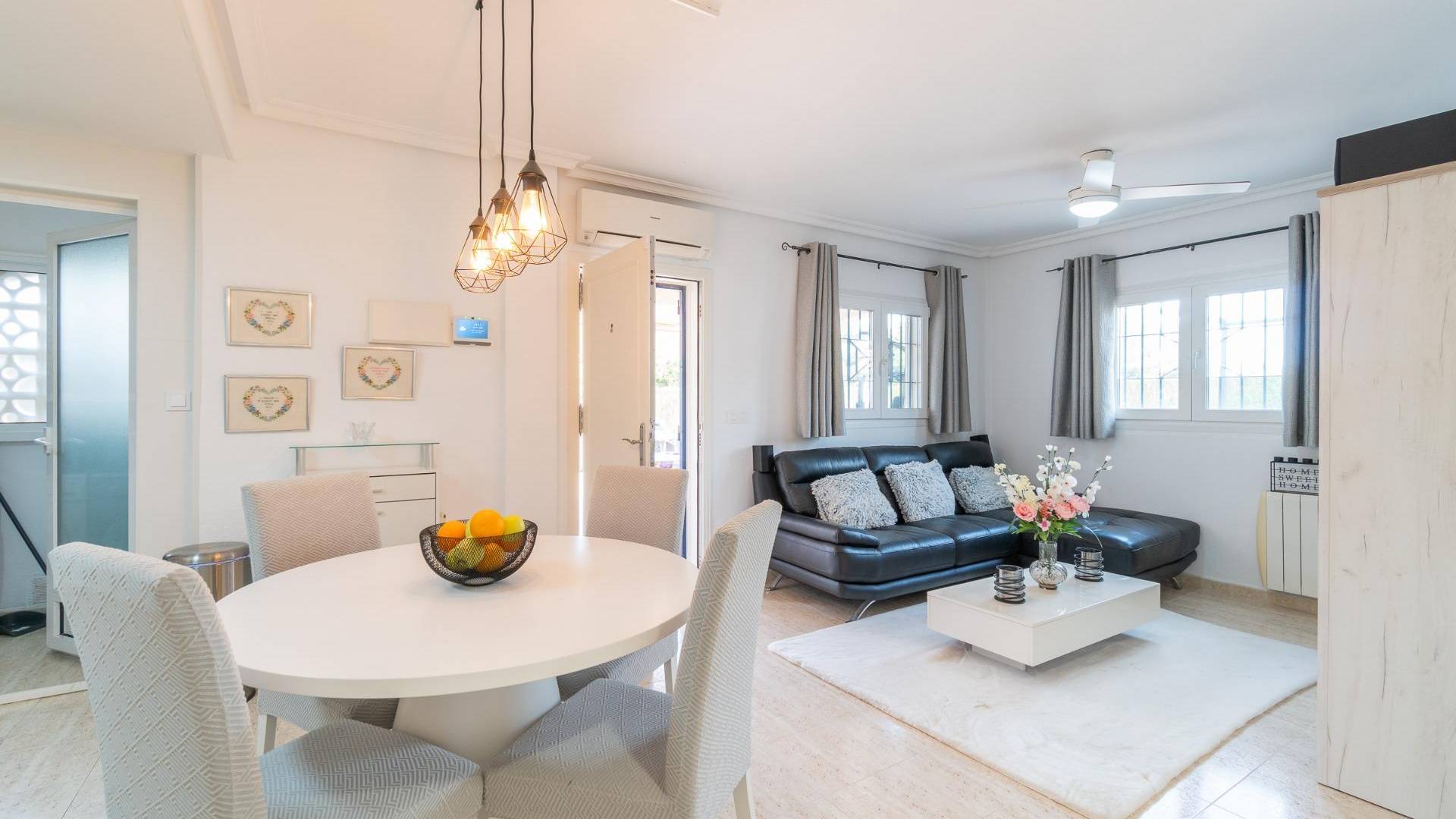 Second hand - Semi-detached villa - Orihuela Costa - Zeniamar-Horizonte-La Campana