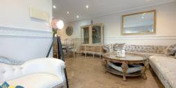 Second hand - Semi-detached villa - Torrevieja - Aguas Nuevas