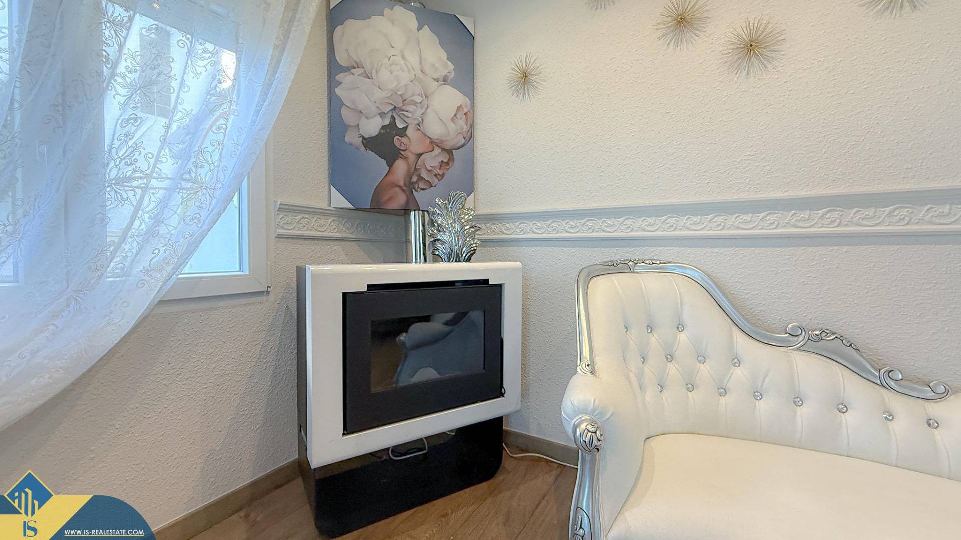Second hand - Semi-detached villa - Torrevieja - Aguas Nuevas
