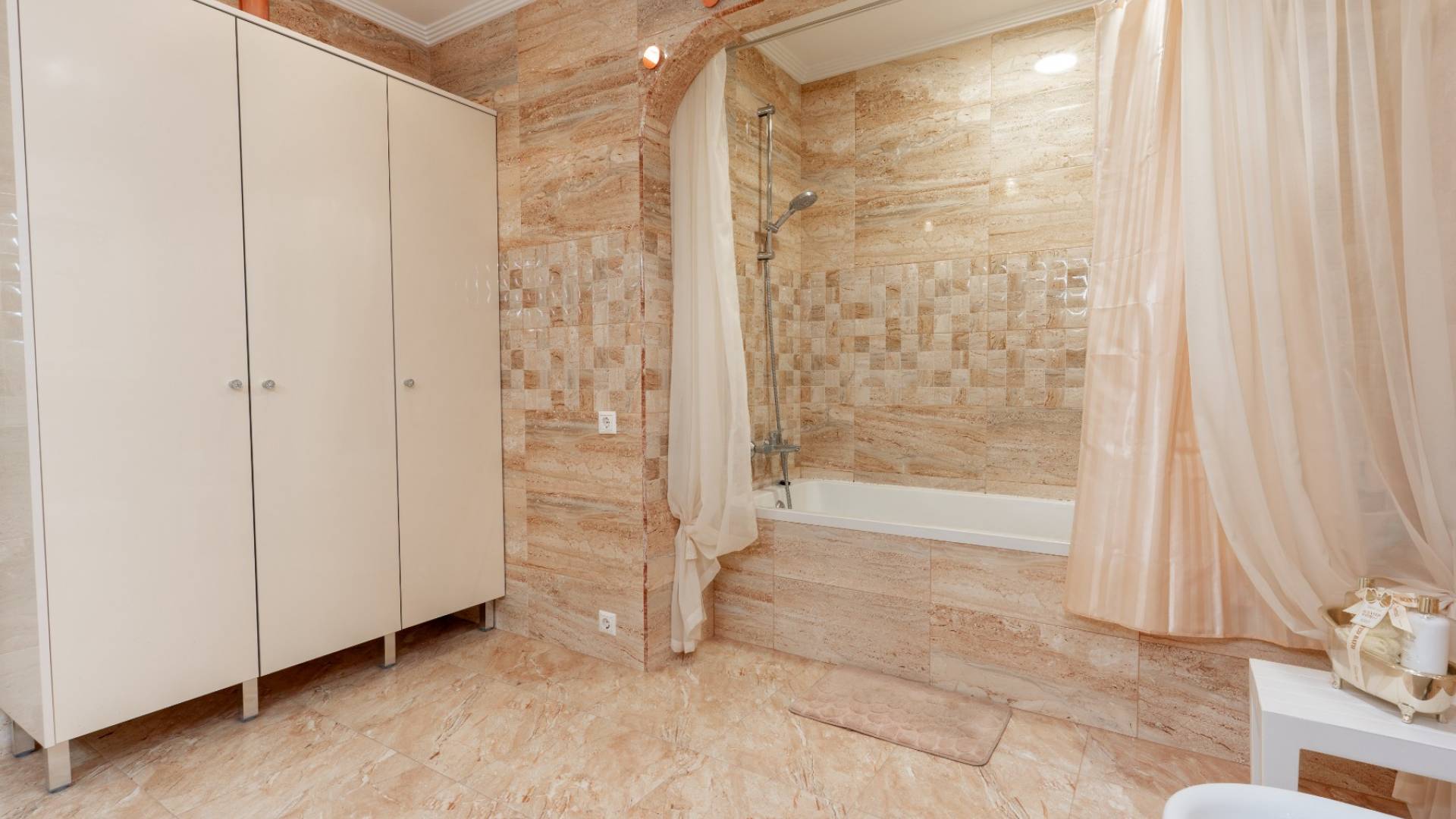 Second hand - Semi-detached villa - Torrevieja - Los balcones