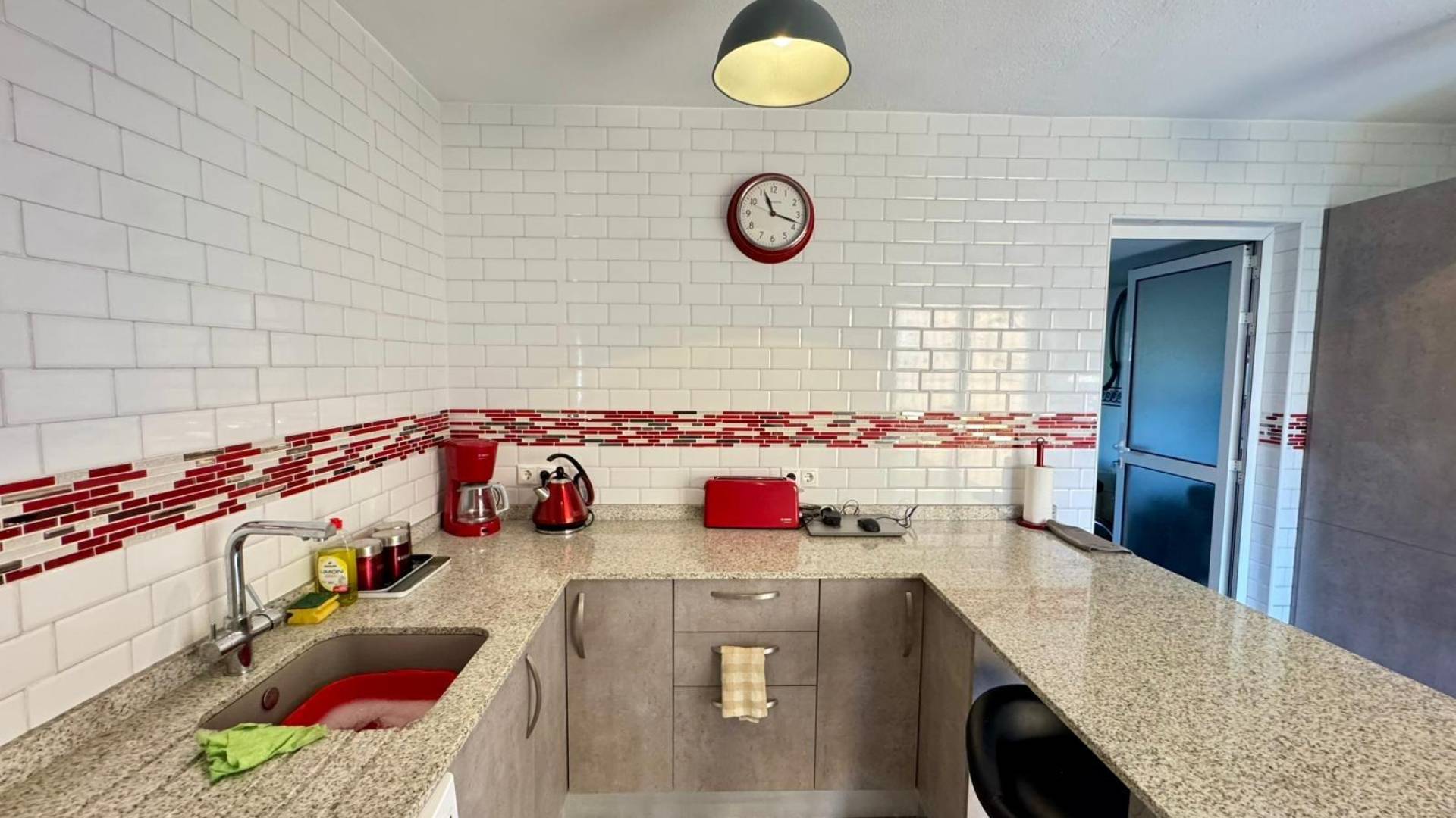 Second hand - Semi-detached villa - Torrevieja - Punta prima