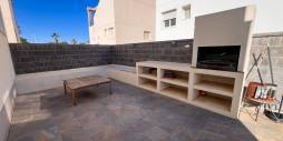 Second hand - Semi-detached villa - Torrevieja