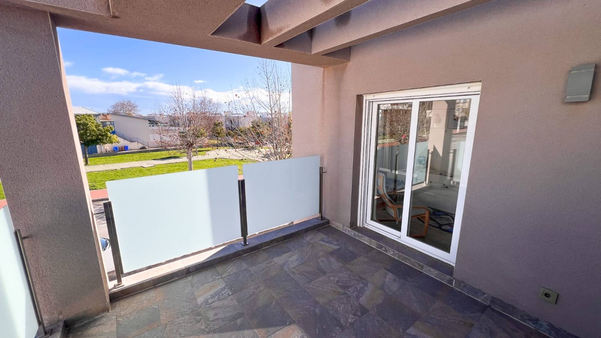 Second hand - Semi-detached villa - Torrevieja